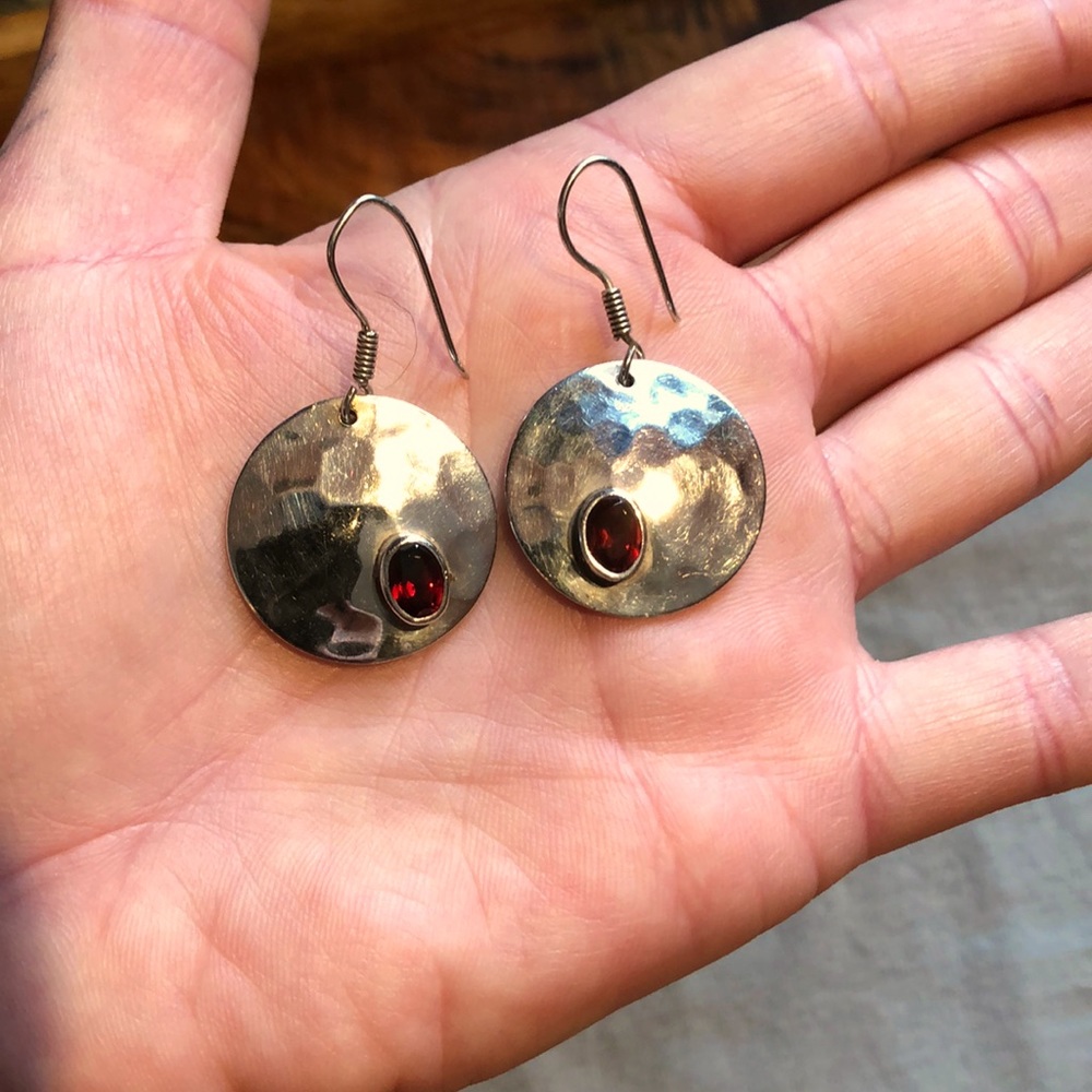 Sterling silver & garnet earrings